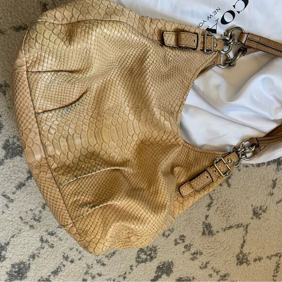 Coach Light Tan Leather Snake Print Shoulder Hobo Bag - Picture 6 of 14